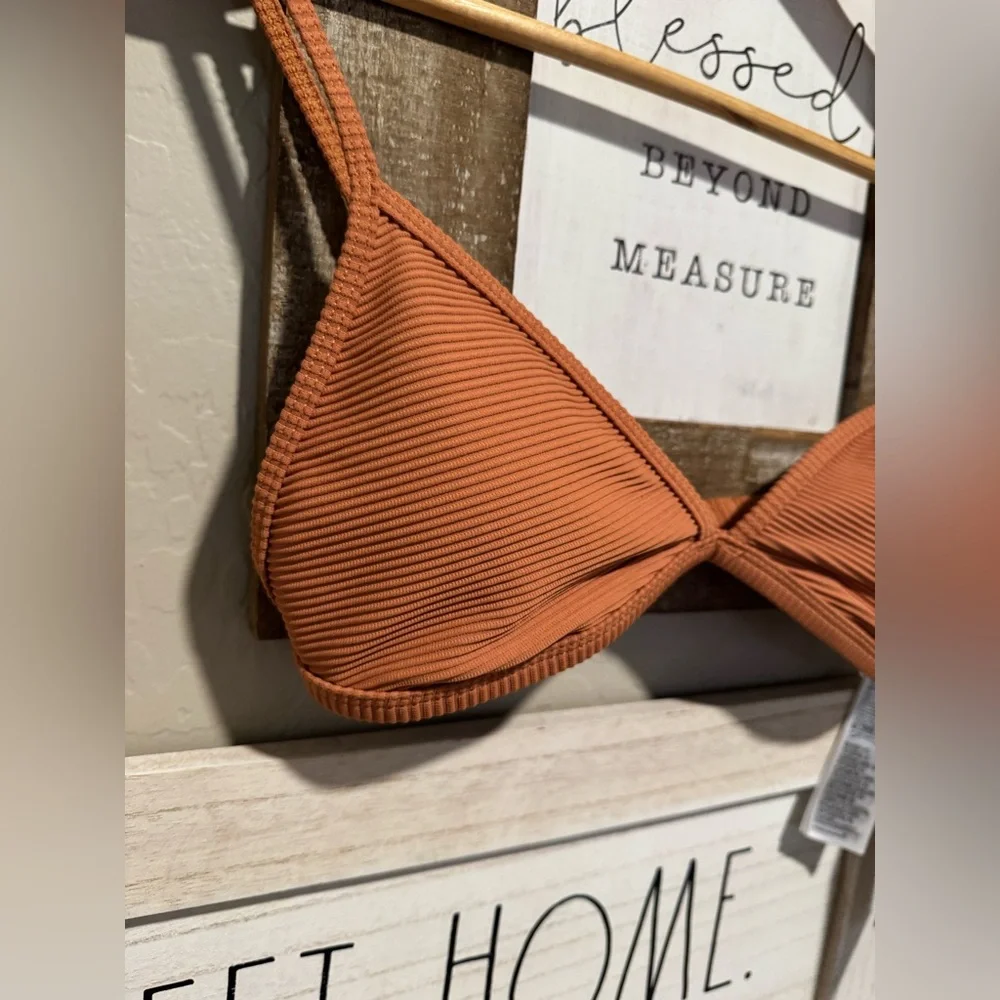 Billabong Tanlines Ceci Triangle Bikini Top sz large new with tags  MSRP $69.95 - Picture 8 of 10